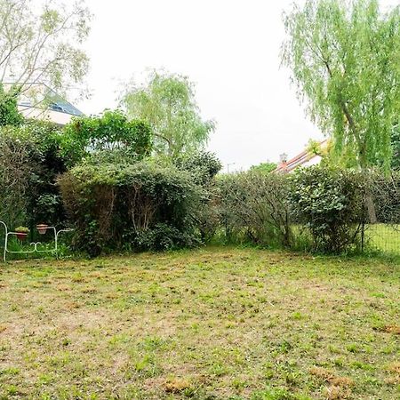 Appartement Avec Jardin Et Terrasse Pres De Paris Mantes-la-Jolie Dış mekan fotoğraf